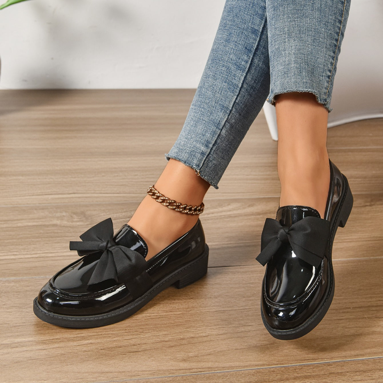 Elara Bow Loafers