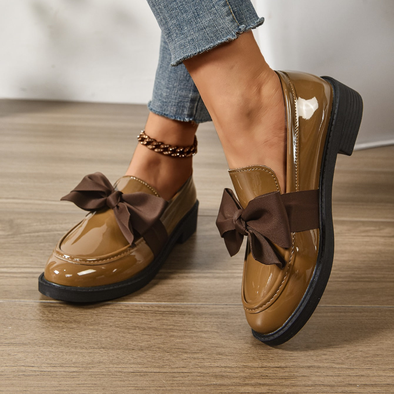 Elara Bow Loafers
