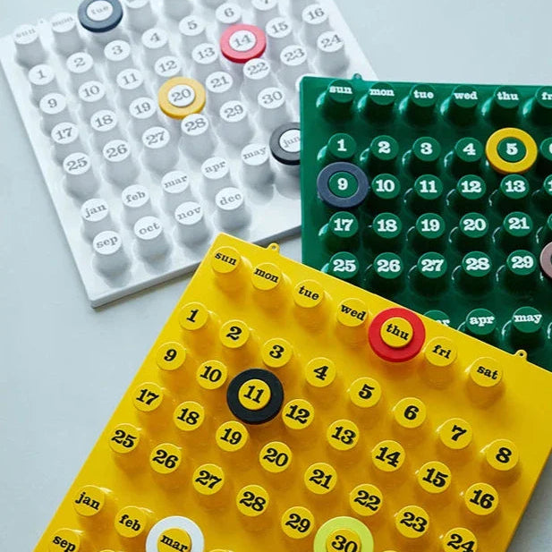 Retro Ring A Date Wall Mounted Calendar