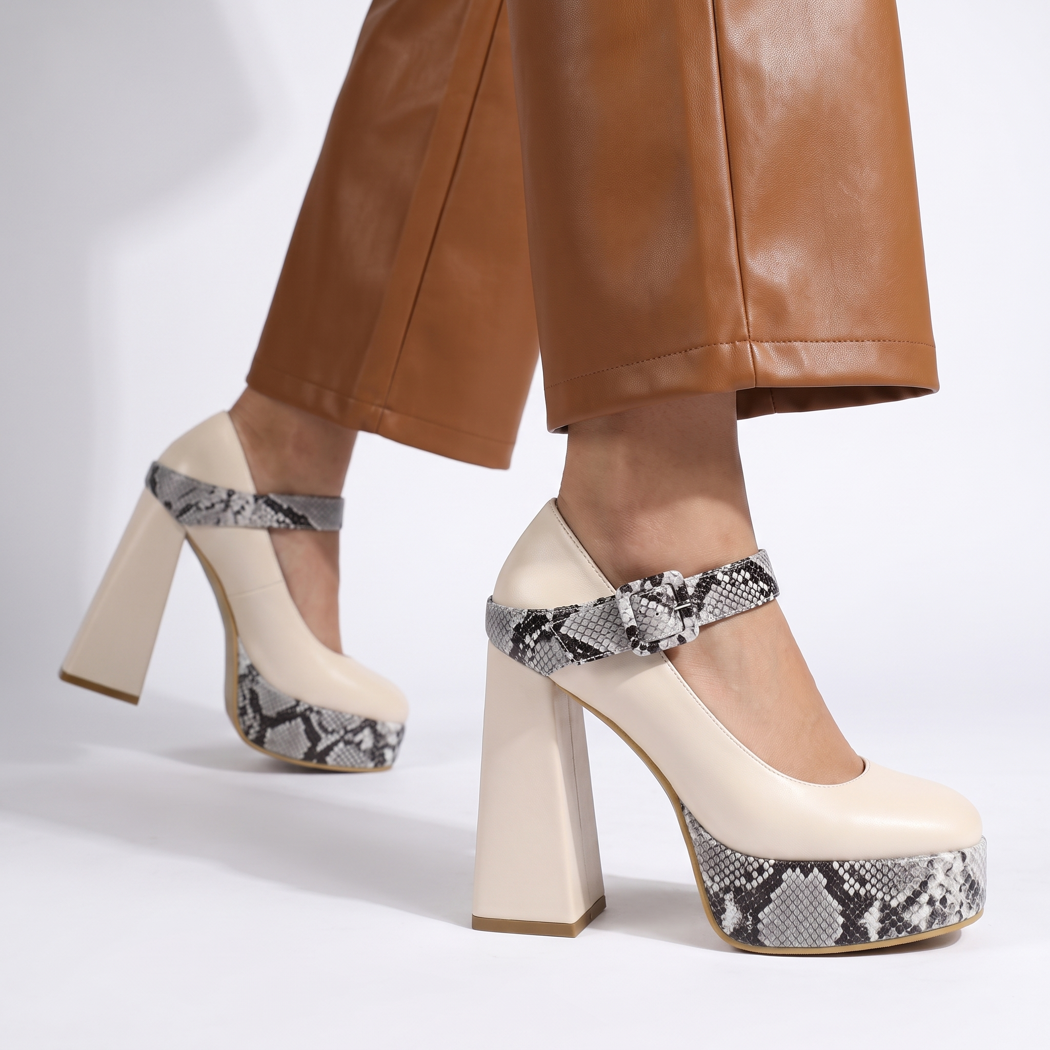 Nadia Python Mary Jane - Cloud White