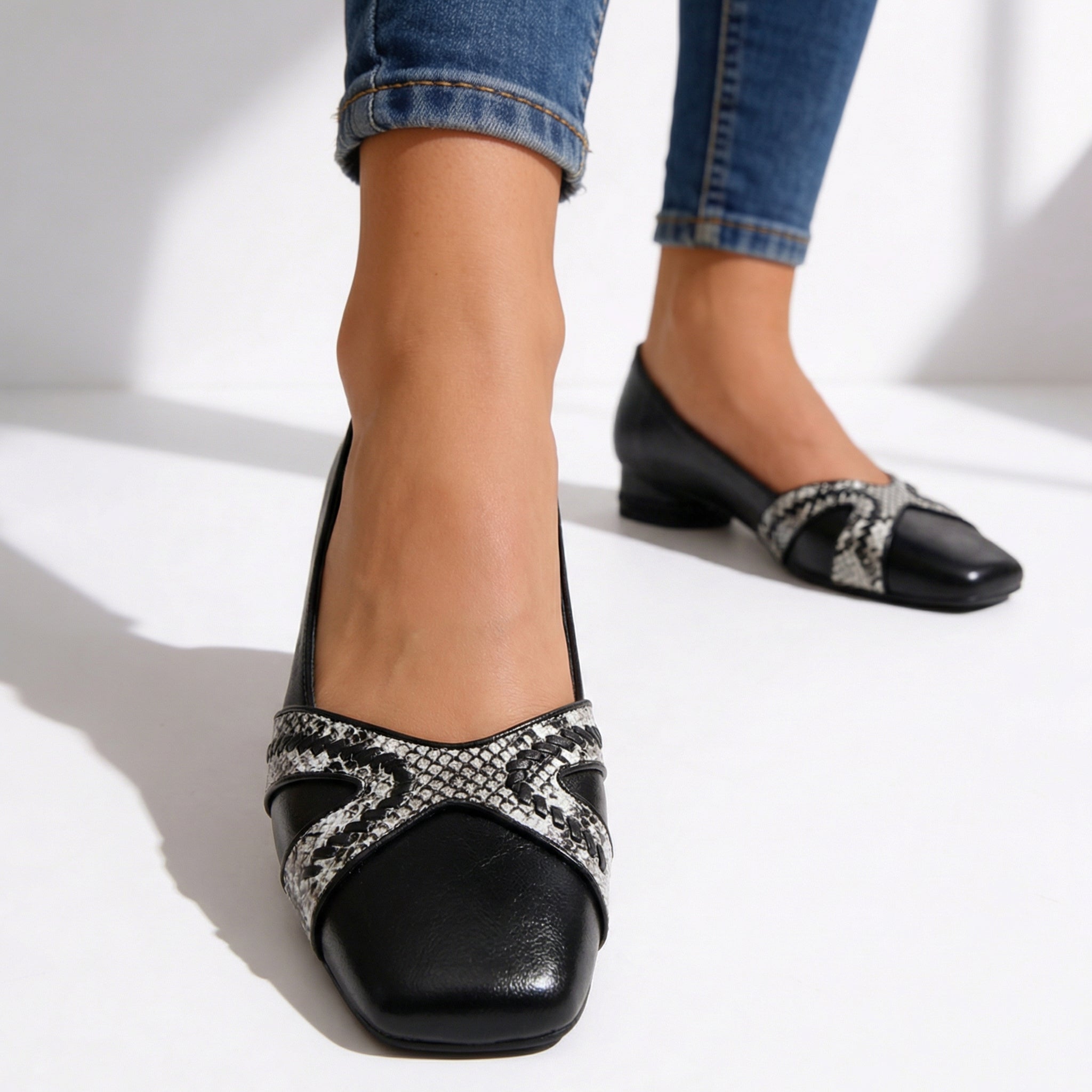 Elara Crossline Heels