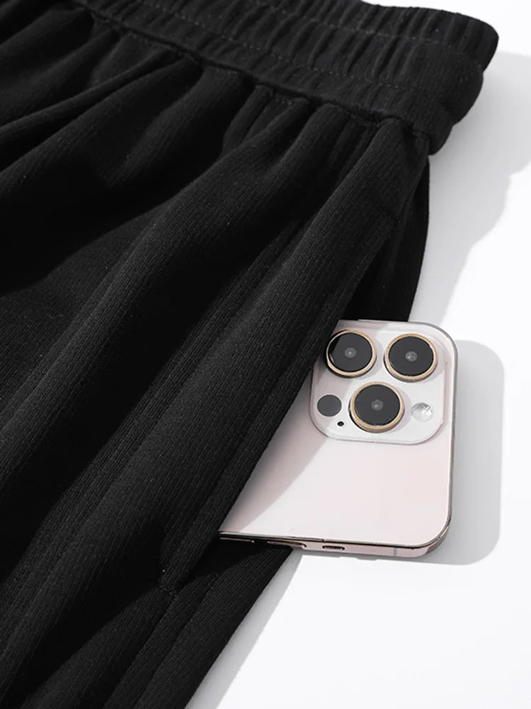 AeroFleece Oversize Shorts