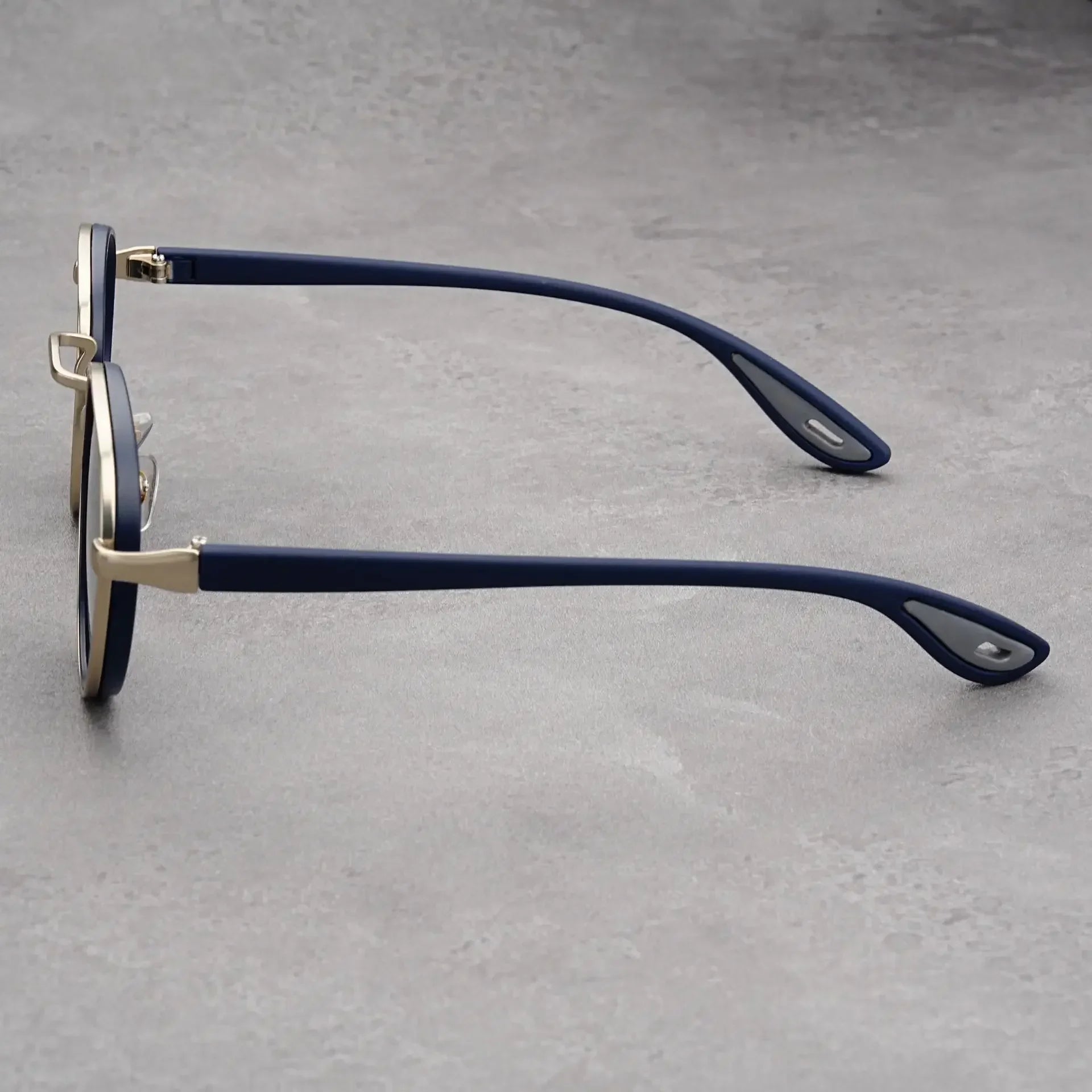 Axel Orbit Sunglasses