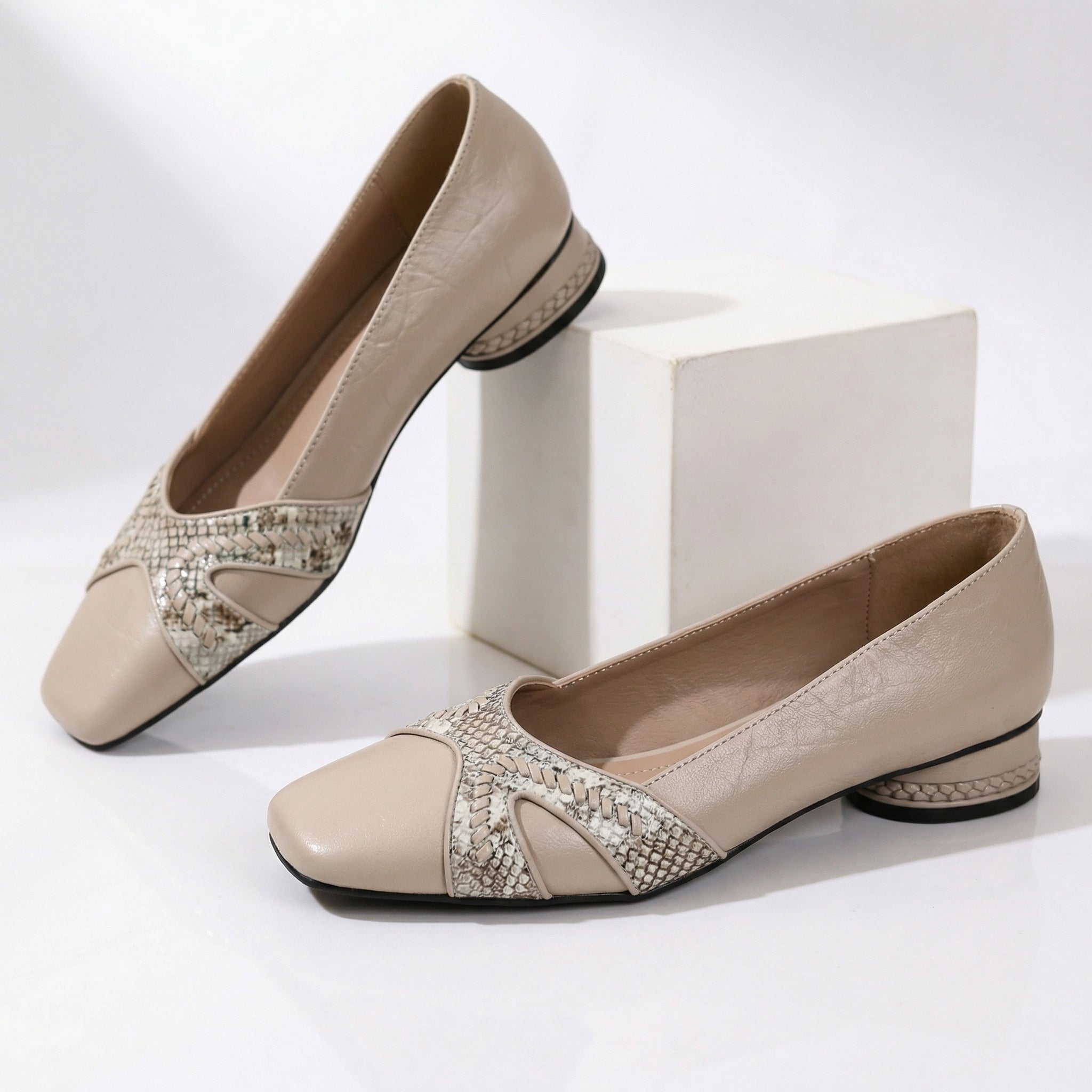 Elara Crossline Heels